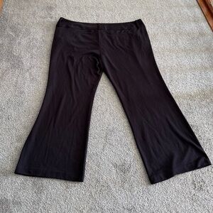 Daisy Fuentes Black knit dress Pants size 3x women’s plus ❤️